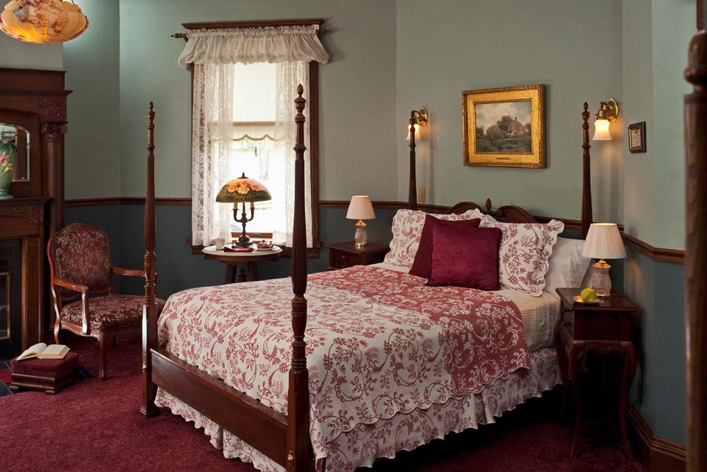 Old Rittenhouse Inn Bayfield Buitenkant foto